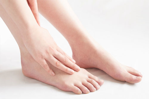 足の指・甲の脱毛とは？効果や痛み、料金について